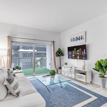 Lovely Unit Mins From Wynwood With Free Parking Miami Bagian luar foto