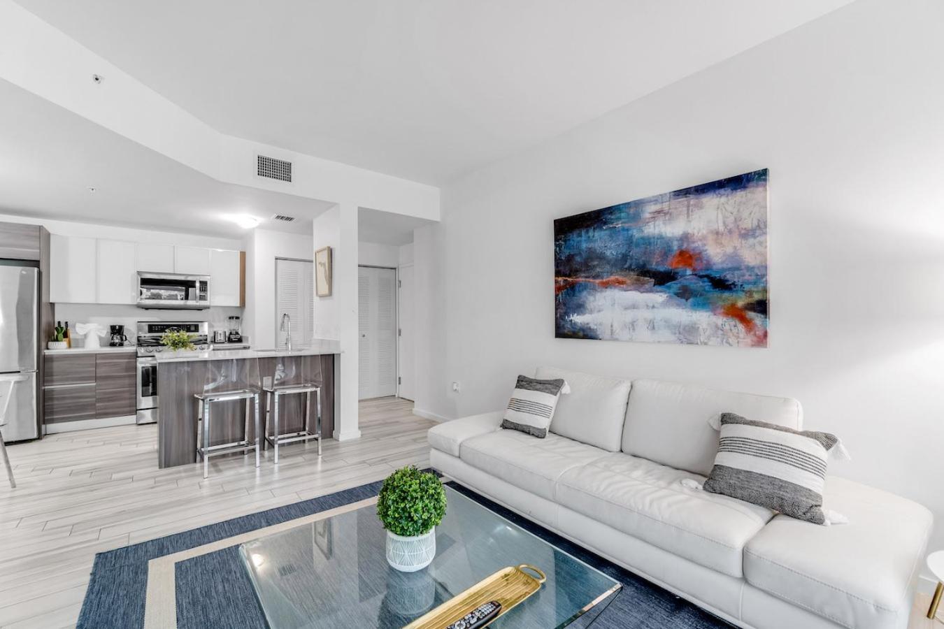 Lovely Unit Mins From Wynwood With Free Parking Miami Bagian luar foto