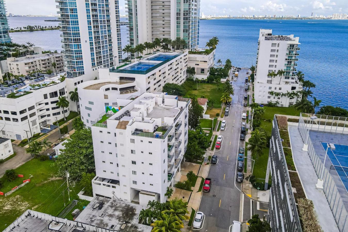 Lovely Unit Mins From Wynwood With Free Parking Miami Bagian luar foto