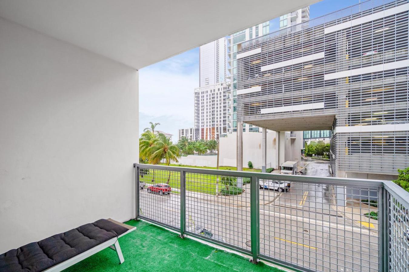 Lovely Unit Mins From Wynwood With Free Parking Miami Bagian luar foto