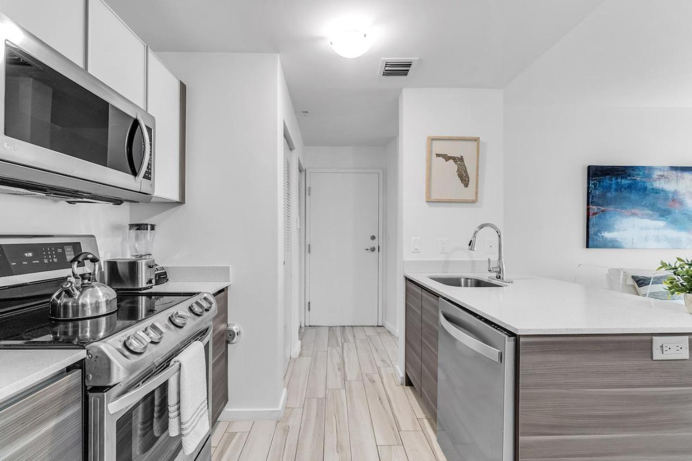 Lovely Unit Mins From Wynwood With Free Parking Miami Bagian luar foto