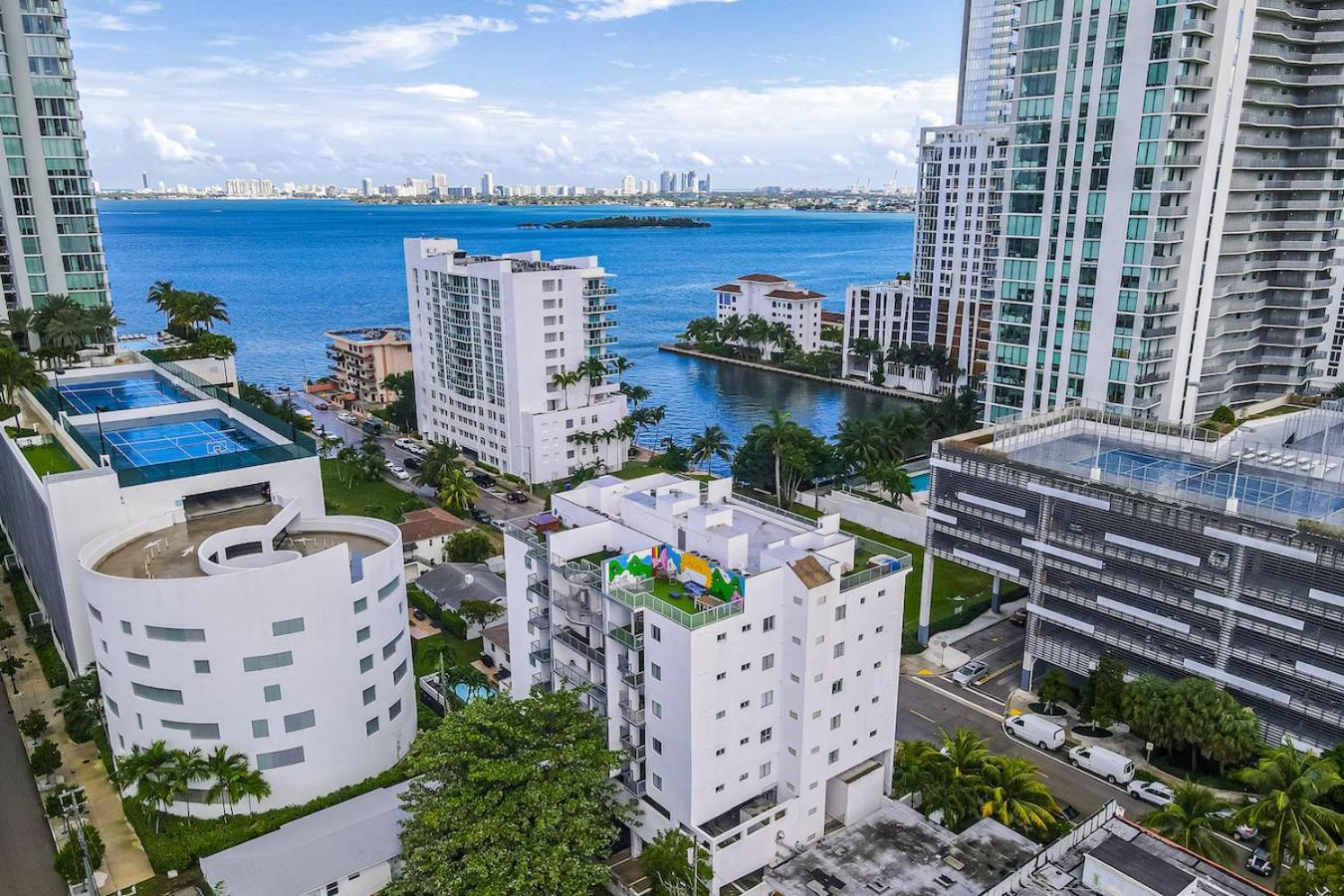 Lovely Unit Mins From Wynwood With Free Parking Miami Bagian luar foto