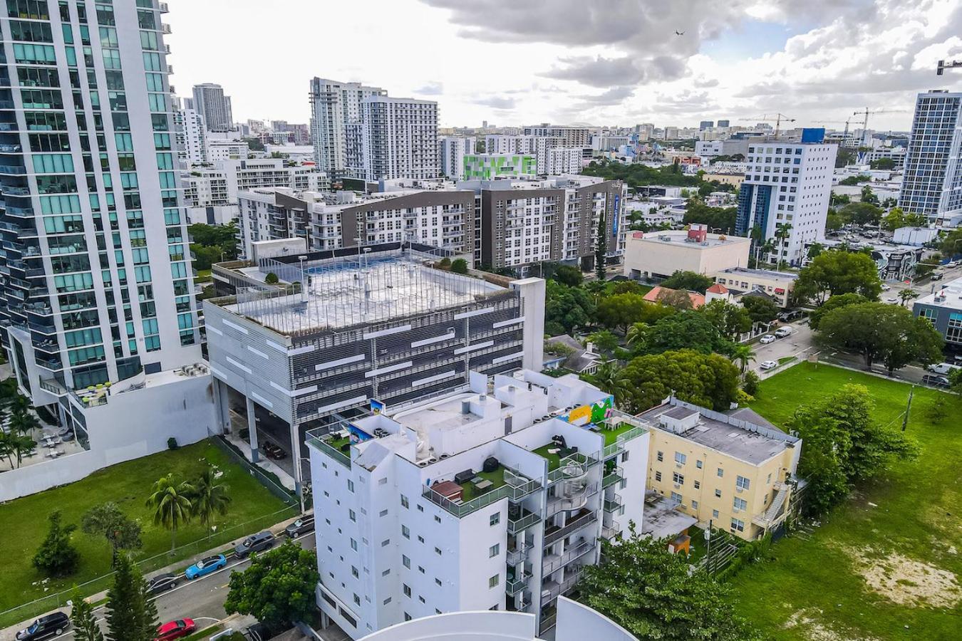 Lovely Unit Mins From Wynwood With Free Parking Miami Bagian luar foto